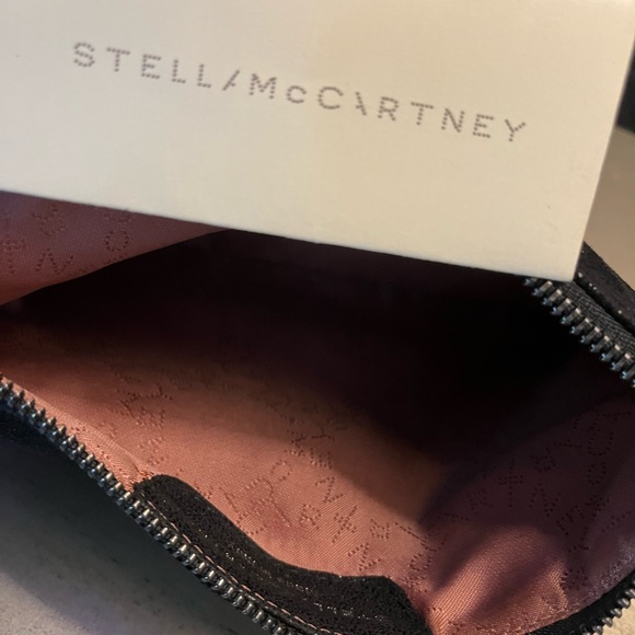 Stella McCartney Black Clutch with Silver Chain - Picture 9 of 10